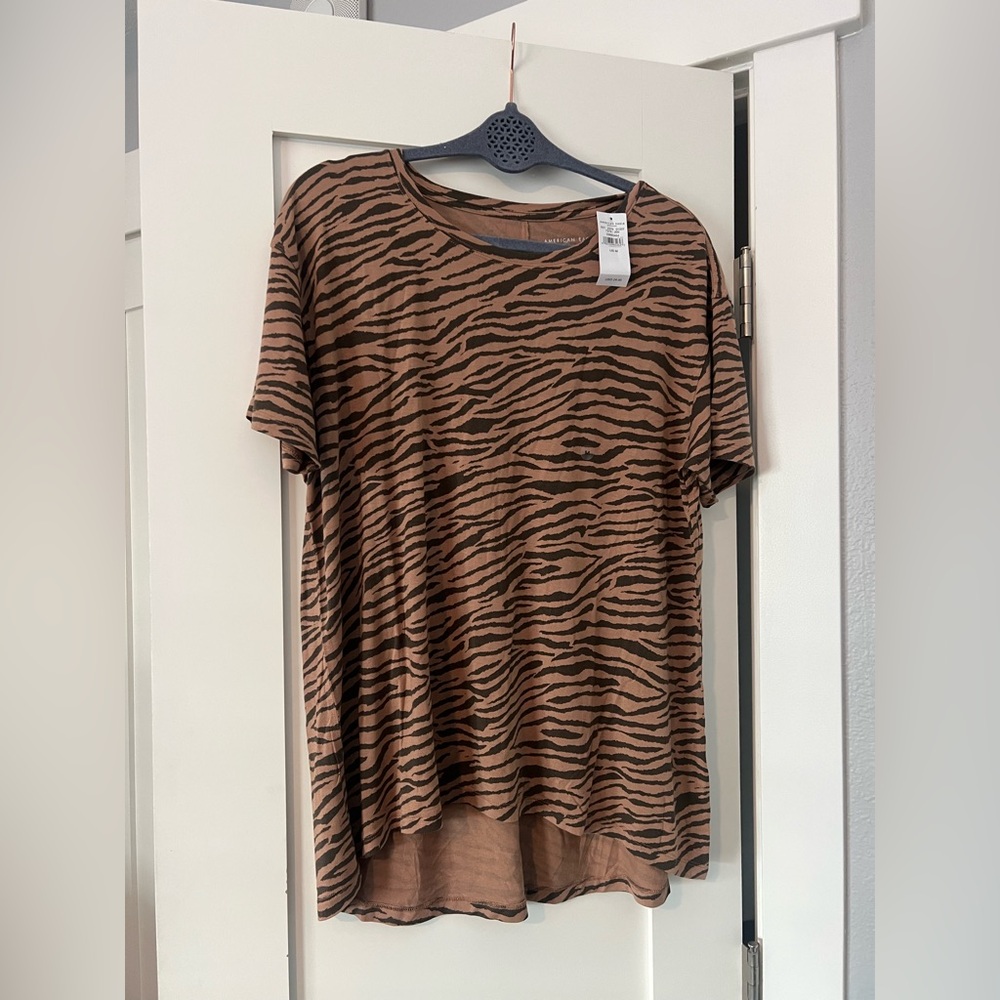 American Eagle Soft & Sexy shirt